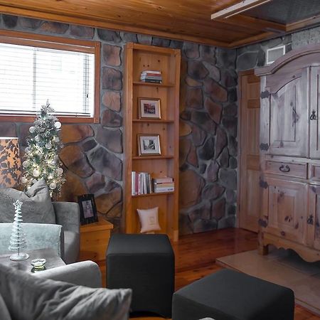 La Maison Bleue Du Lac Wallace Coaticook Εξωτερικό φωτογραφία